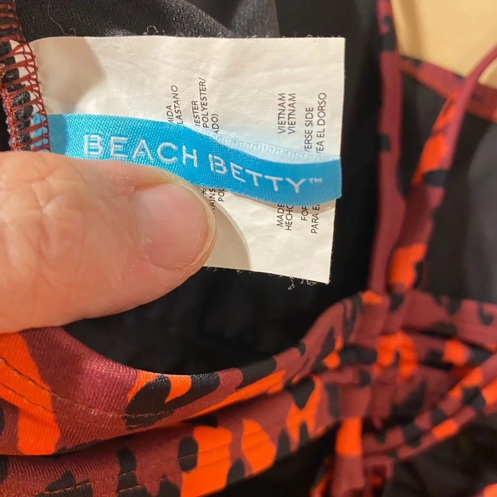 Beach Betty Leopard Print Swimsuit XL (OO)